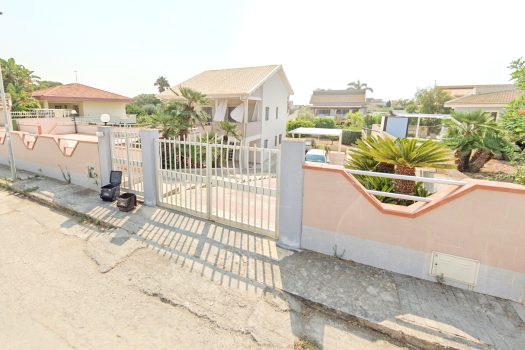 Villa in vendita in via del Gelsomino, 8