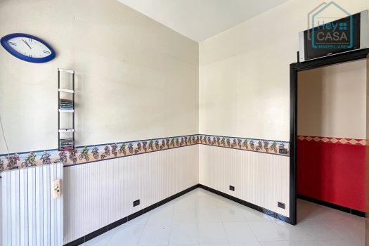 Cerchi un comodo appartamento, luminoso e pronto da vivere?