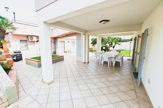 Villa in vendita in via del Gelsomino, 8