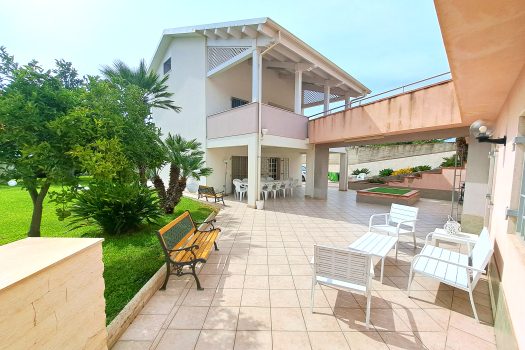 Villa in vendita in via del Gelsomino, 8