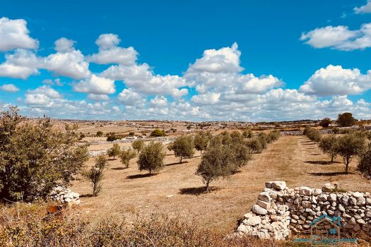 Villa da ristrutturare tra Ragusa e Marina di Ragusa