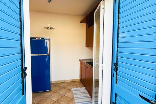 Immagini l’estate a pochi passi dal mare e un panorama che toglie il respiro?