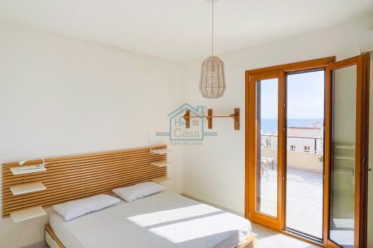 Sogni una vita vista mare?