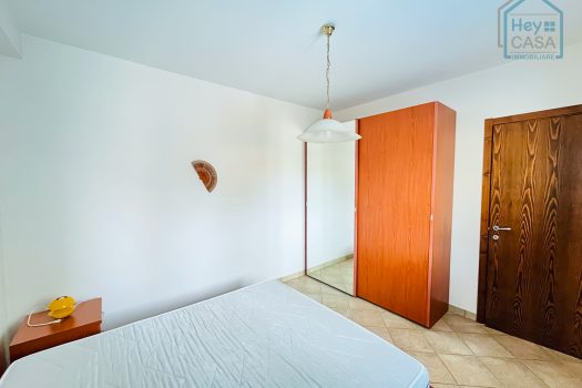 Immagini l’estate a pochi passi dal mare e un panorama che toglie il respiro?