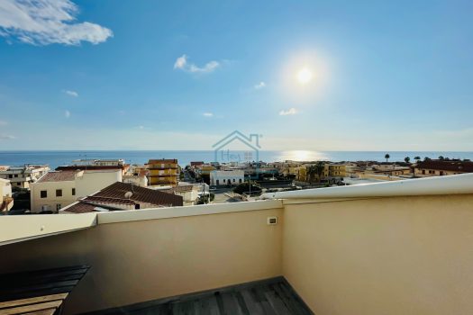 Sogni una vita vista mare?