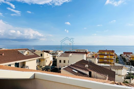 Sogni una vita vista mare?