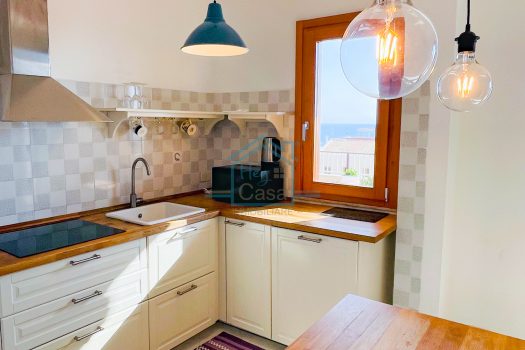 Sogni una vita vista mare?