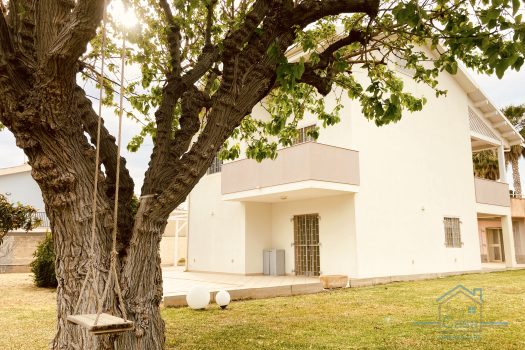 Villa in vendita in via del Gelsomino, 8