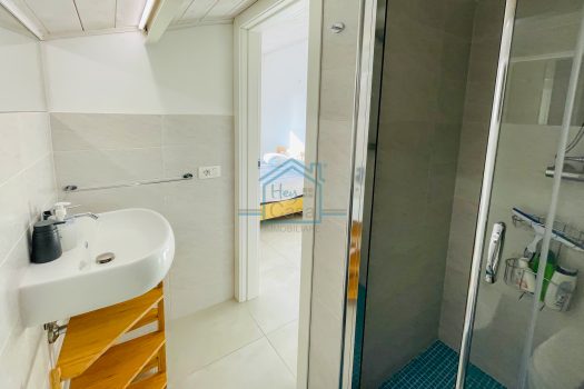 Sogni una vita vista mare?