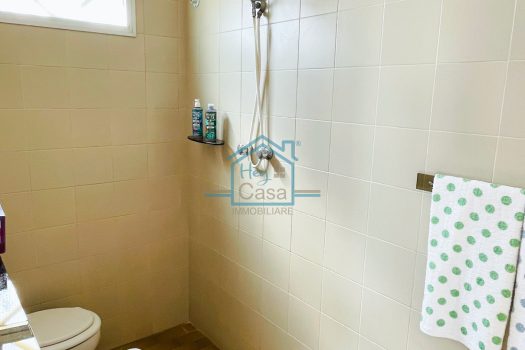 Villetta indipendente con giardino zona mare