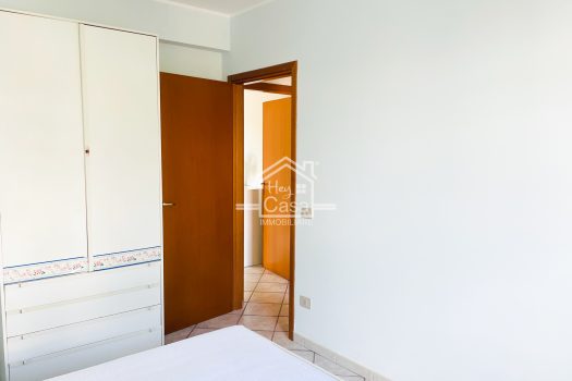 Appartamento con ampia Veranda a Punta Braccetto