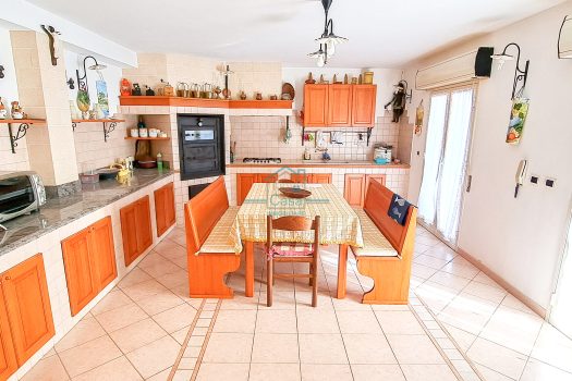 Villa in vendita in via del Gelsomino, 8