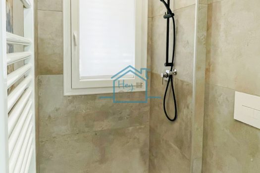 Villetta indipendente con giardino zona mare