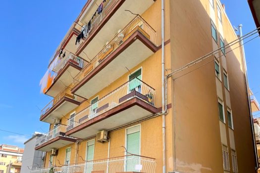 Appartamento con Garage e Ascensore
