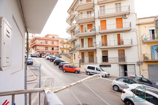 Comodo Appartamento pronto da abitare zona Viale dei Platani