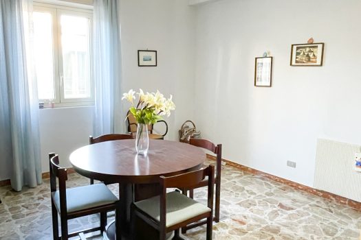 Appartamento con Garage e Ascensore