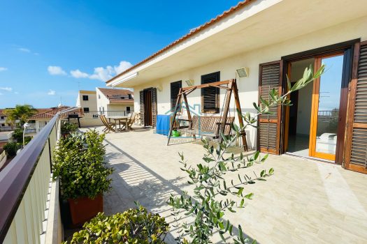 Sogni una vita vista mare?